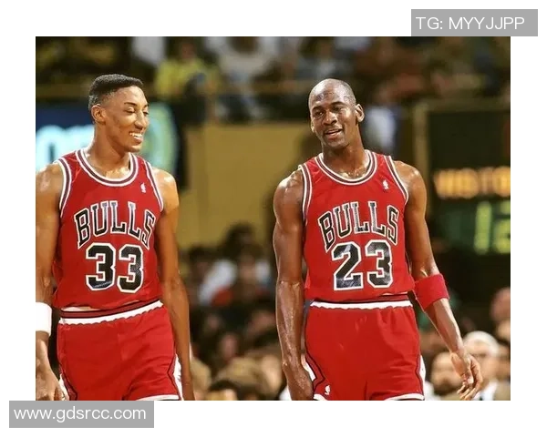 乔丹与足球巨星的意外邂逅揭示运动员之间的友谊与竞争