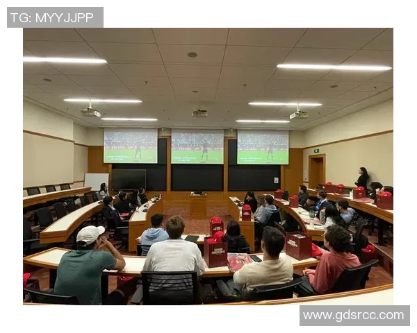 外国网友热议足球明星表现与影响力的多元视角分析