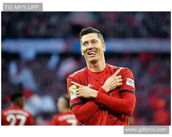 足球明星进球后庆祝动作解析与背后故事分享 足球明星进球后庆祝动作解析与背后故事分享