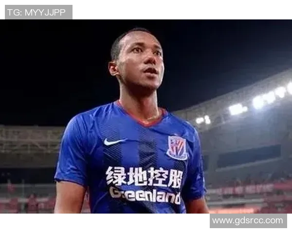 绰号丁丁的足球明星如何在绿茵场上书写传奇人生与辉煌成就 绰号丁丁的足球明星如何在绿茵场上书写传奇人生与辉煌成就